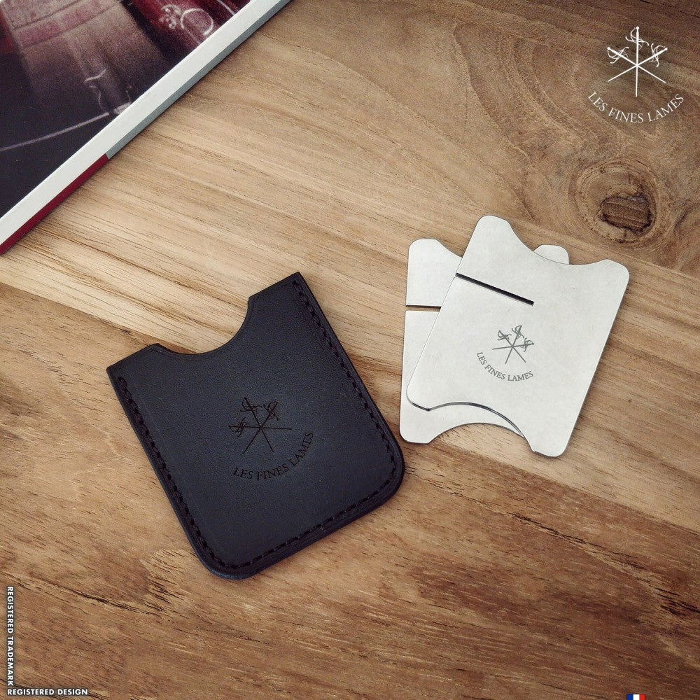 Black Leather Cigar Stand | Les Fines Lames-Cigar Stand-Cuban Ashes